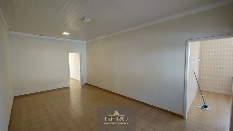 CASA AMPLA COM POTENCIAL COMERCIAL À VENDA NO VIANELO — JUNDIAÍ/SP: 30ª foto da galeria de imagens do imóvel