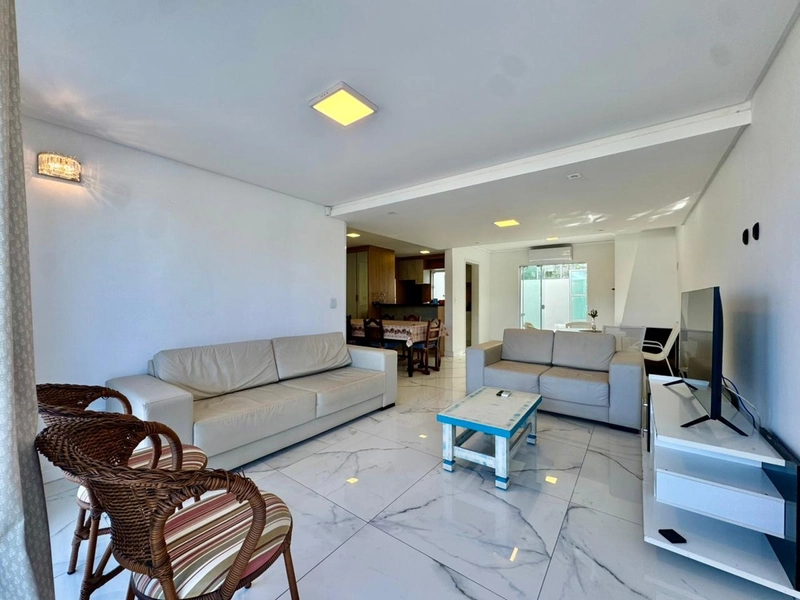 Casa com 3 dormitórios!: 14ª foto da galeria de imagens do imóvel