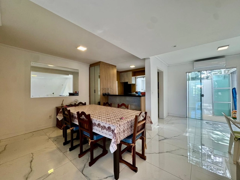 Casa com 3 dormitórios!: 21ª foto da galeria de imagens do imóvel