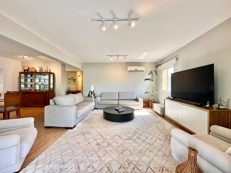 Apartamento de 4 dormitórios!: 6ª foto da galeria de imagens do imóvel