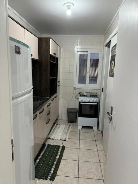 Apartamento de 2 dormitórios mobiliado e decorado: 2ª foto da galeria de imagens do imóvel