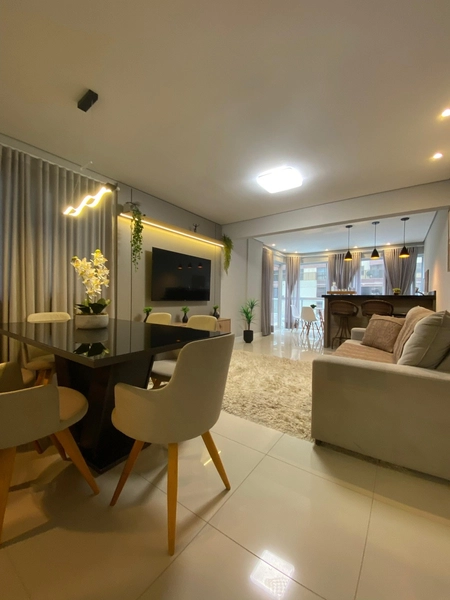 Apartamento de 3 dormitórios!