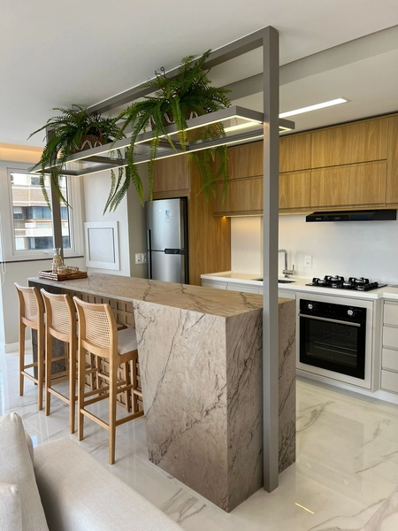 Apartamento com 2 suítes mobiliado e decorado!: 4ª foto da galeria de imagens do imóvel