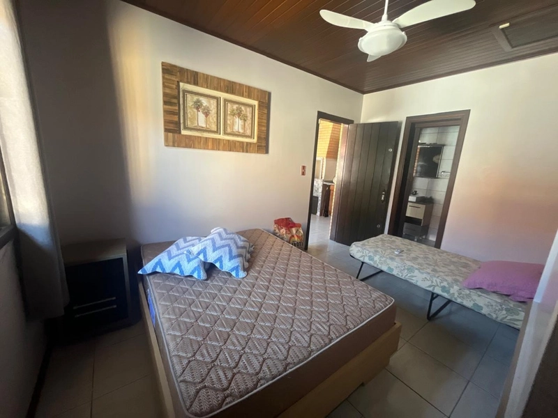 Casa com 4 dormitórios próxima ao mar!: 7ª foto da galeria de imagens do imóvel