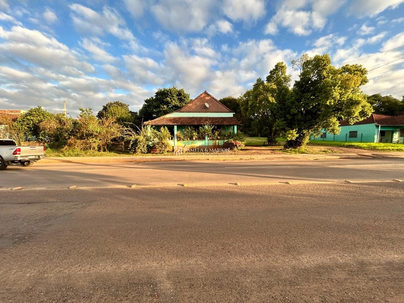 TERRENO COMERCIAL: 1ª foto da galeria de imagens do imóvel