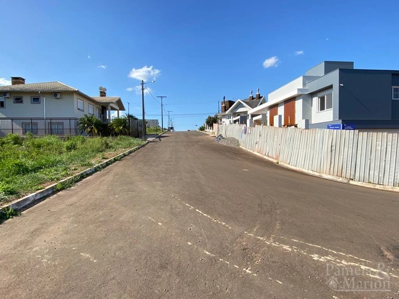 TERRENO: 3ª foto da galeria de imagens do imóvel