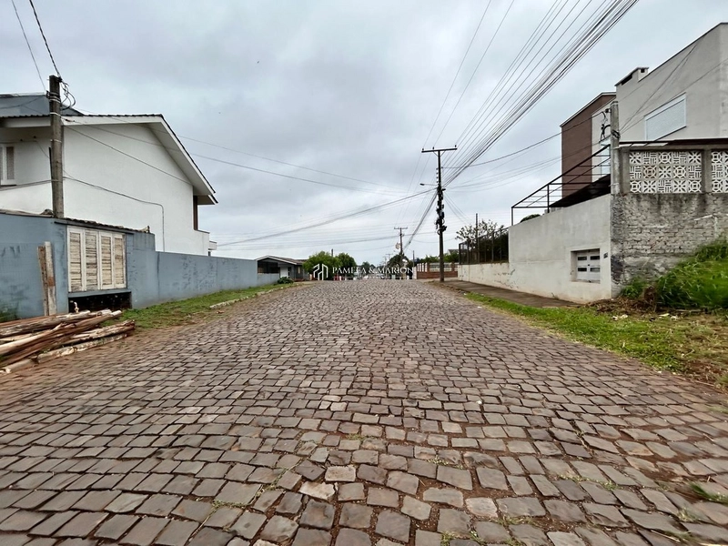 TERRENO: 2ª foto da galeria de imagens do imóvel