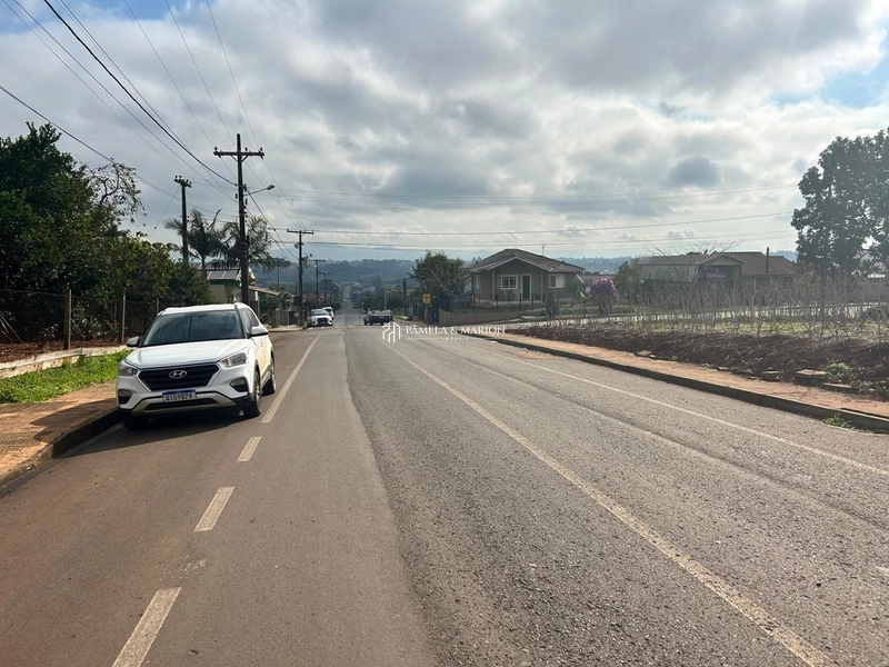 TERRENO COMERCIAL: 3ª foto da galeria de imagens do imóvel
