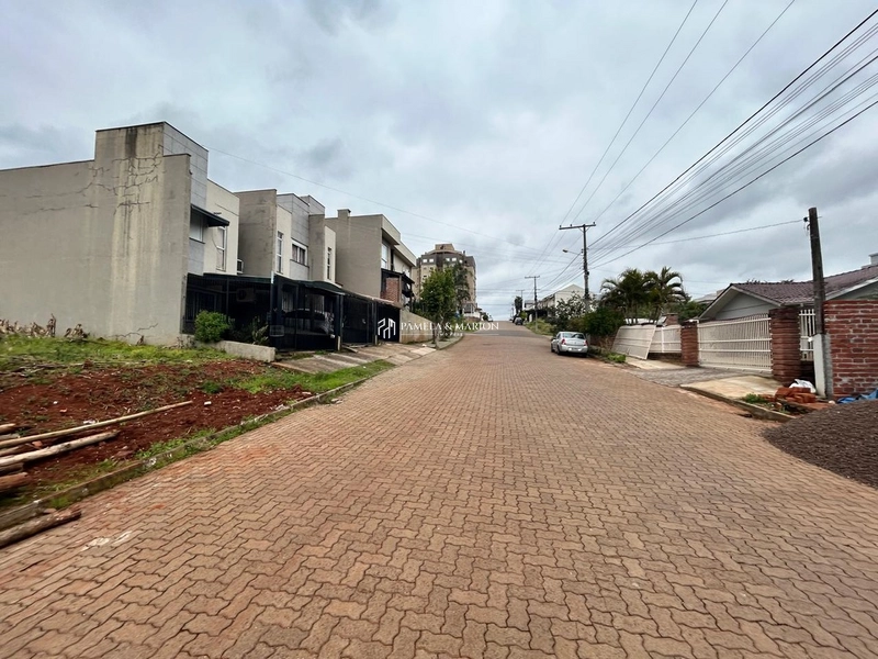 TERRENO COMERCIAL: 2ª foto da galeria de imagens do imóvel