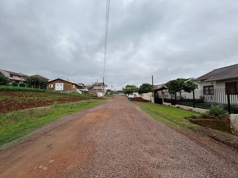 TERRENO: 3ª foto da galeria de imagens do imóvel