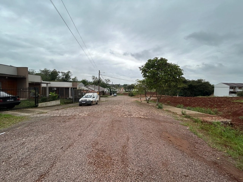 TERRENO: 2ª foto da galeria de imagens do imóvel