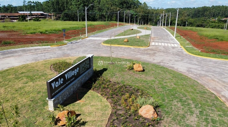 TERRENO: 1ª foto da galeria de imagens do imóvel