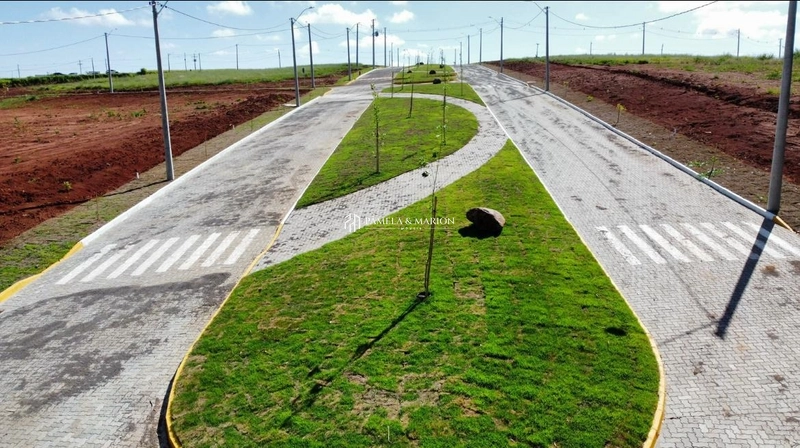 TERRENO: 5ª foto da galeria de imagens do imóvel