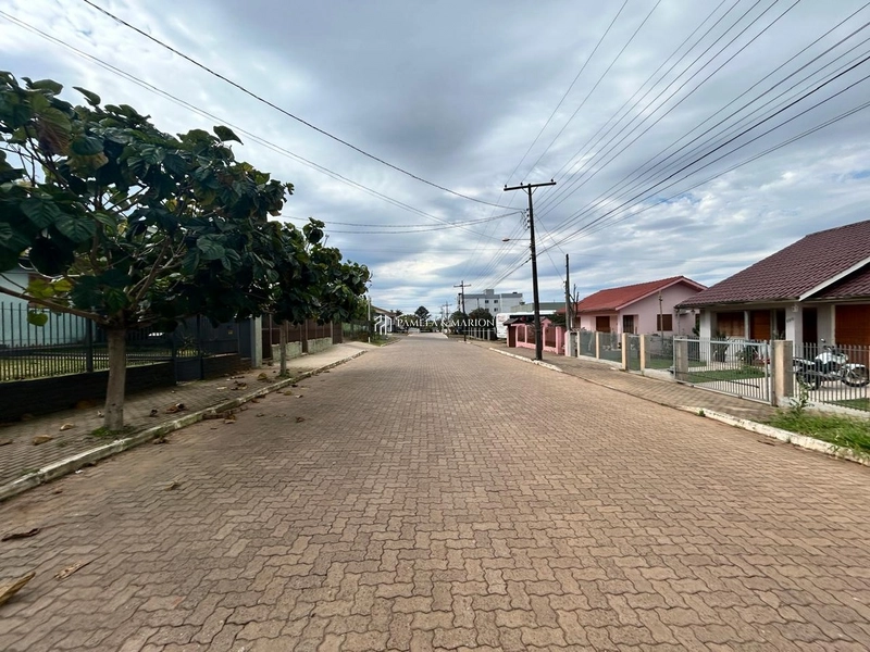 TERRENO: 2ª foto da galeria de imagens do imóvel