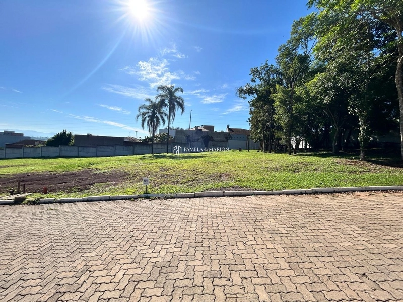 TERRENO: 1ª foto da galeria de imagens do imóvel