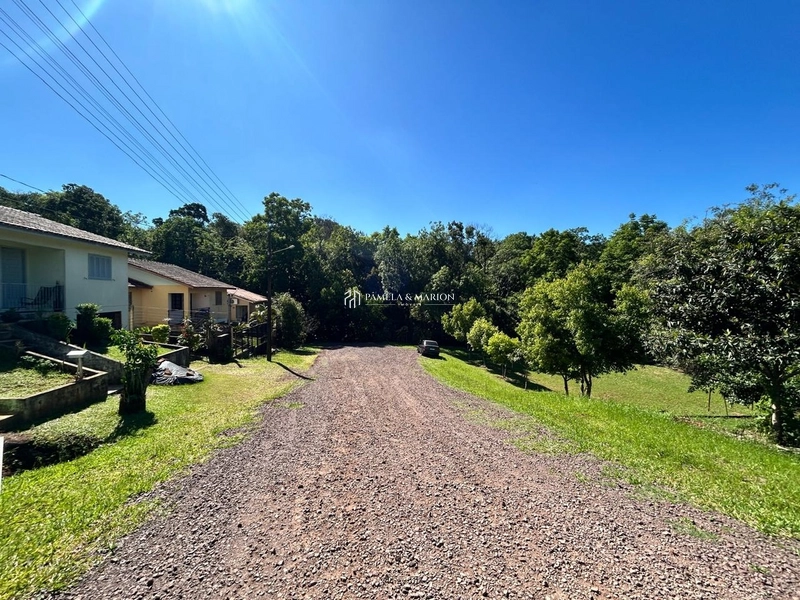 TERRENO: 2ª foto da galeria de imagens do imóvel