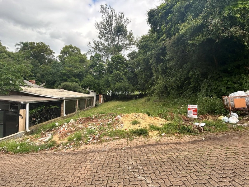 TERRENO: 1ª foto da galeria de imagens do imóvel