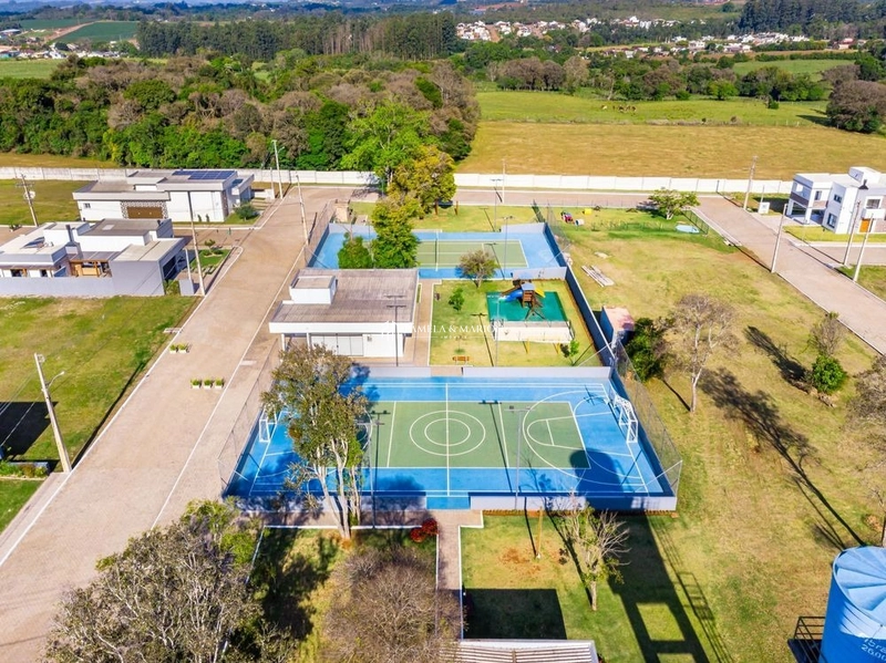 TERRENO: 1ª foto da galeria de imagens do imóvel