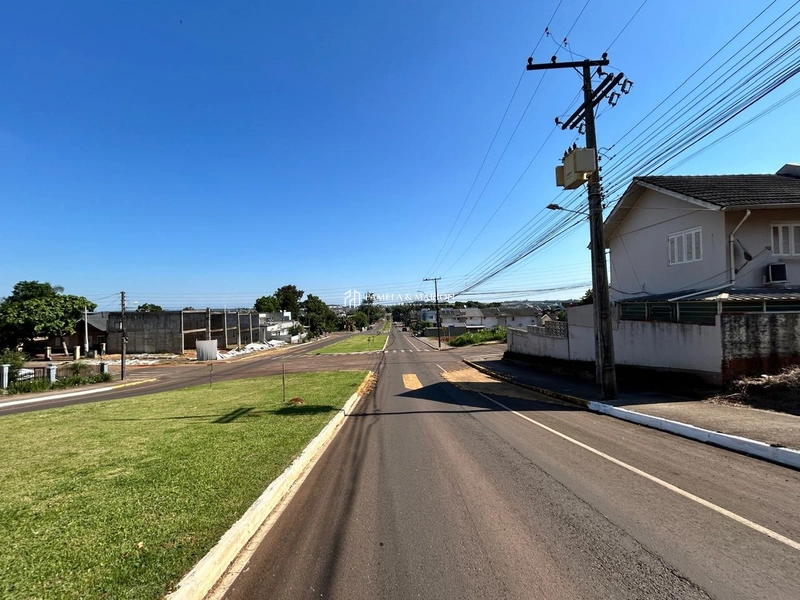 TERRENO COMERCIAL: 2ª foto da galeria de imagens do imóvel
