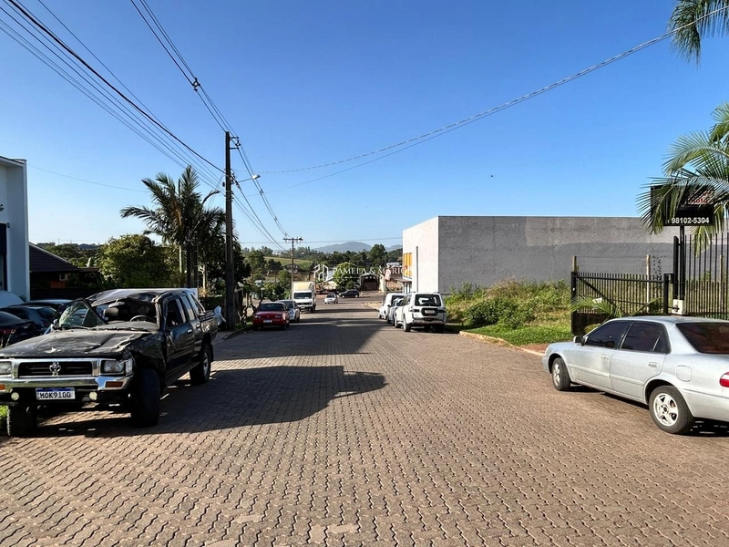 TERRENO COMERCIAL: 2ª foto da galeria de imagens do imóvel