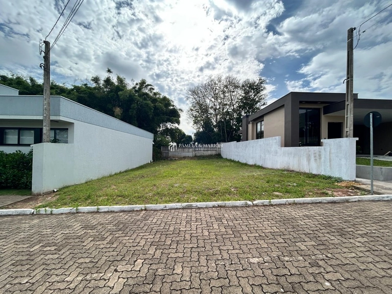 TERRENO: 2ª foto da galeria de imagens do imóvel