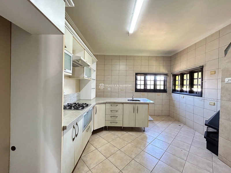 4 DORMITÓRIOS: 3ª foto da galeria de imagens do imóvel