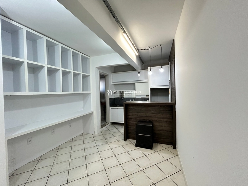 SALA COMERCIAL: 2ª foto da galeria de imagens do imóvel