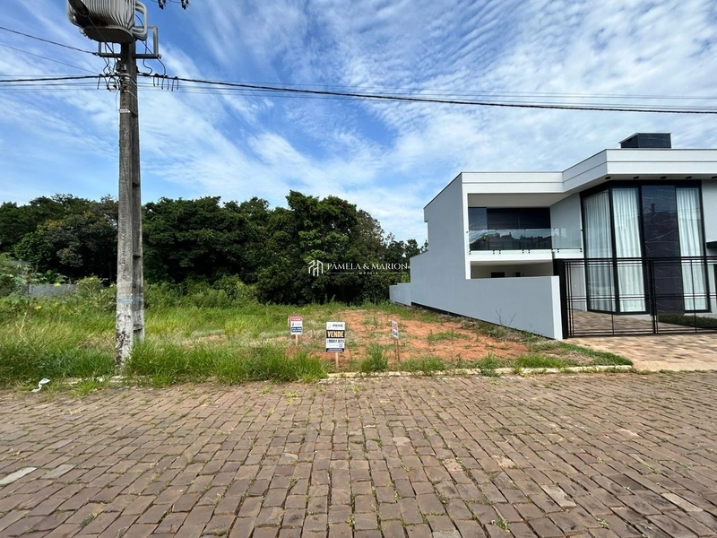 TERRENO: 1ª foto da galeria de imagens do imóvel