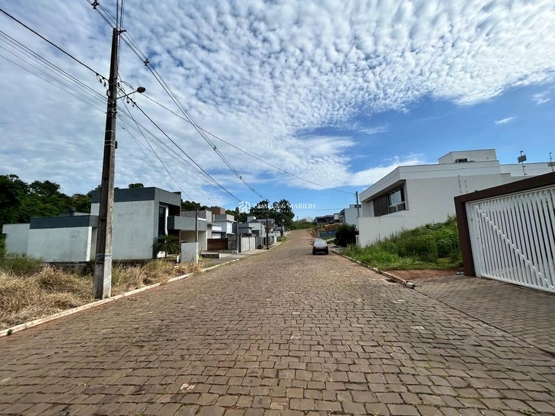 TERRENO: 3ª foto da galeria de imagens do imóvel