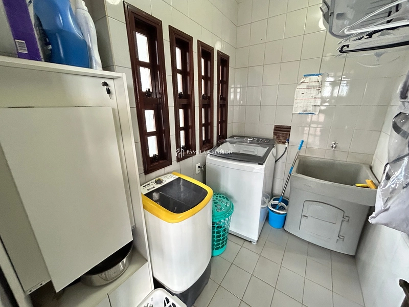 5 DORMITÓRIOS: 12ª foto da galeria de imagens do imóvel