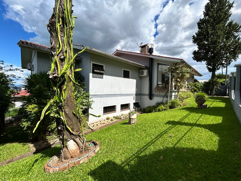 5 DORMITÓRIOS: 3ª foto da galeria de imagens do imóvel