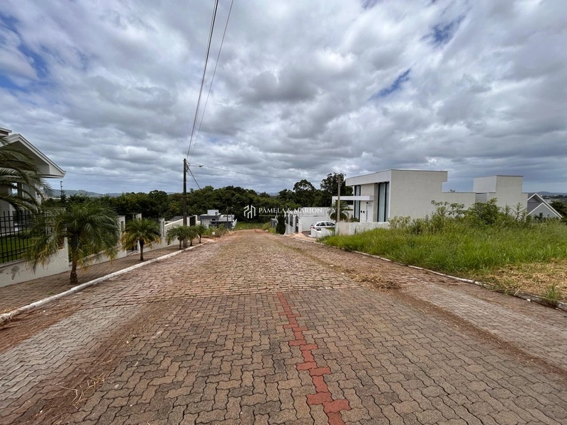 TERRENO: 3ª foto da galeria de imagens do imóvel