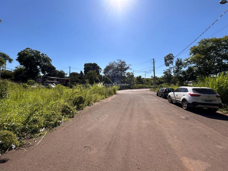 TERRENO COMERCIAL: 3ª foto da galeria de imagens do imóvel