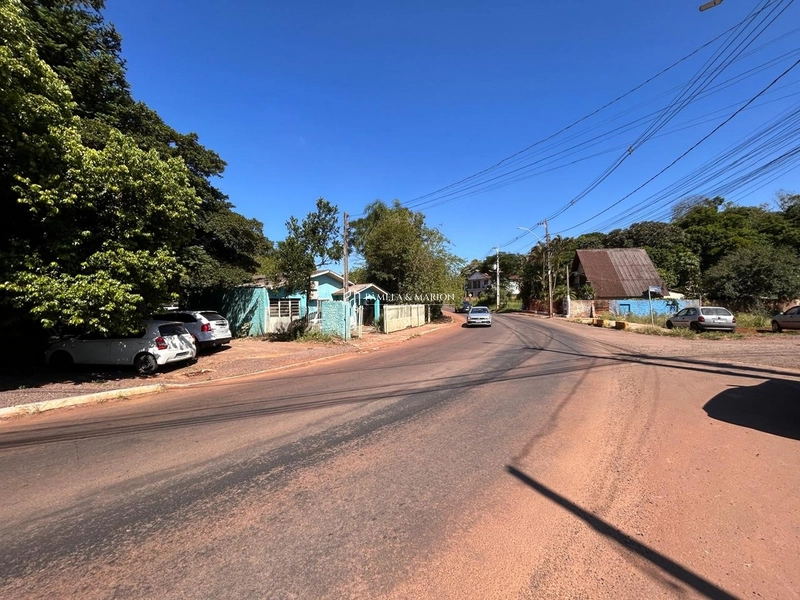 TERRENO COMERCIAL: 2ª foto da galeria de imagens do imóvel