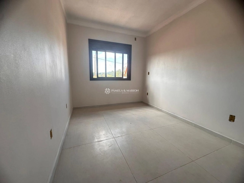 CASA GEMINADA DE ESQUINA: 2ª foto da galeria de imagens do imóvel