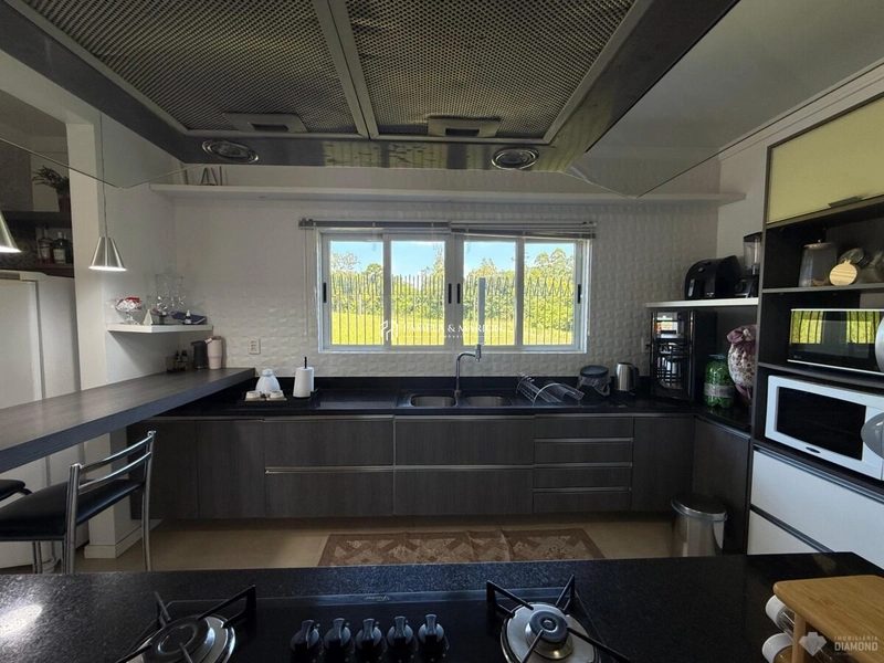 4 DORMITÓRIOS: 10ª foto da galeria de imagens do imóvel