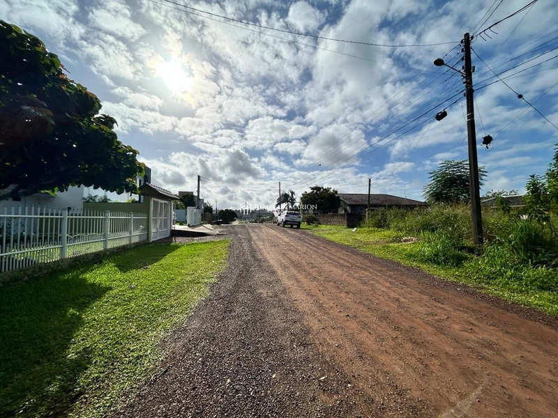 TERRENO: 3ª foto da galeria de imagens do imóvel