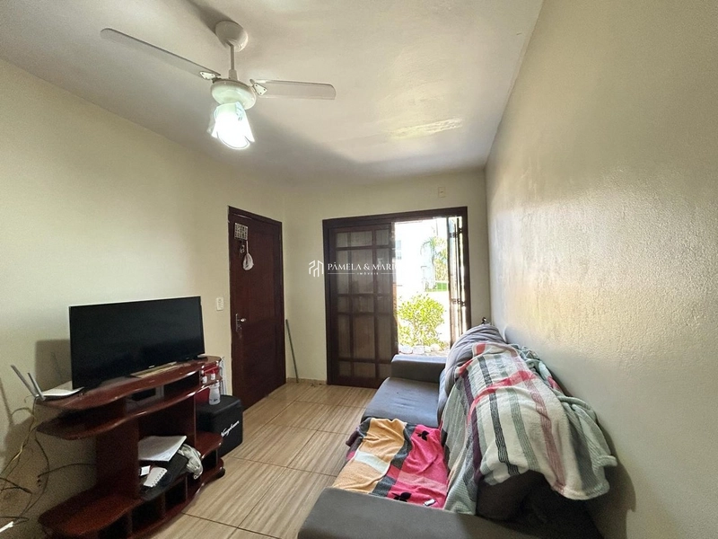 CASA GEMINADA: 2ª foto da galeria de imagens do imóvel