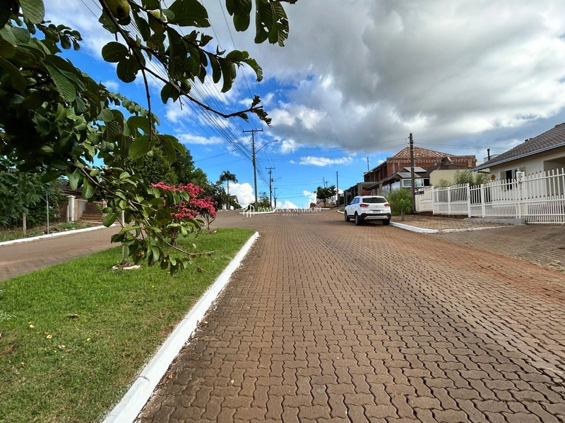 TERRENO COMERCIAL: 3ª foto da galeria de imagens do imóvel