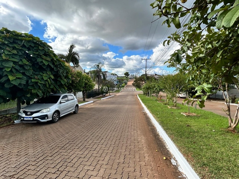 TERRENO COMERCIAL: 2ª foto da galeria de imagens do imóvel