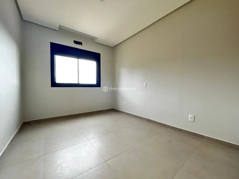 CASA GEMINADA: 3ª foto da galeria de imagens do imóvel