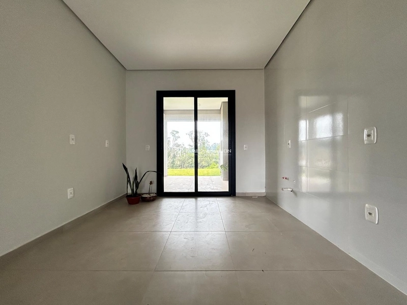 CASA GEMINADA: 5ª foto da galeria de imagens do imóvel