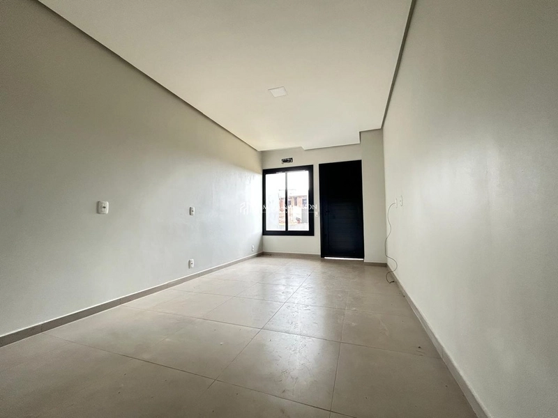 CASA GEMINADA: 4ª foto da galeria de imagens do imóvel