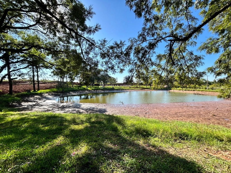 TERRENO: 1ª foto da galeria de imagens do imóvel