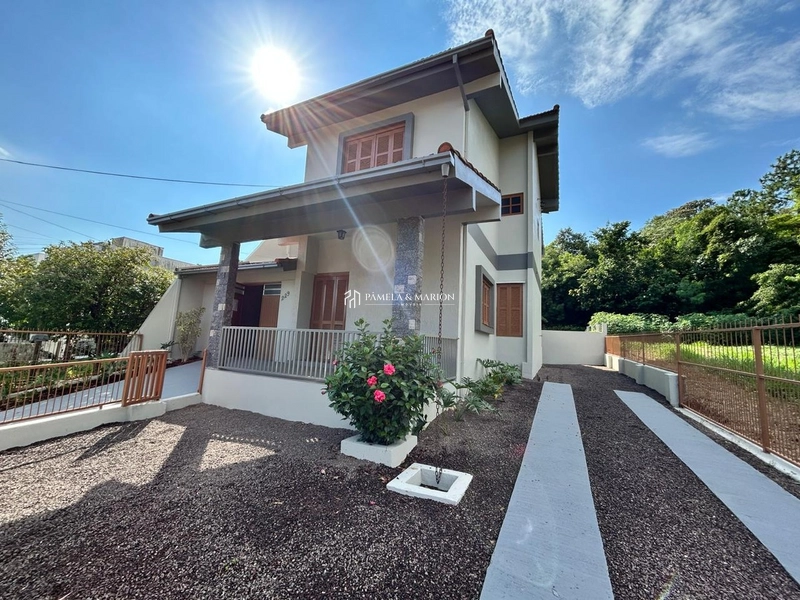 CASA 4 DORMITÓRIOS: 2ª foto da galeria de imagens do imóvel