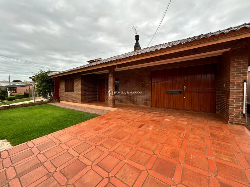 CASA 3 DORMITÓRIOS: 1ª foto da galeria de imagens do imóvel