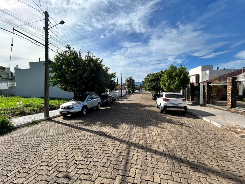 TERRENO: 2ª foto da galeria de imagens do imóvel