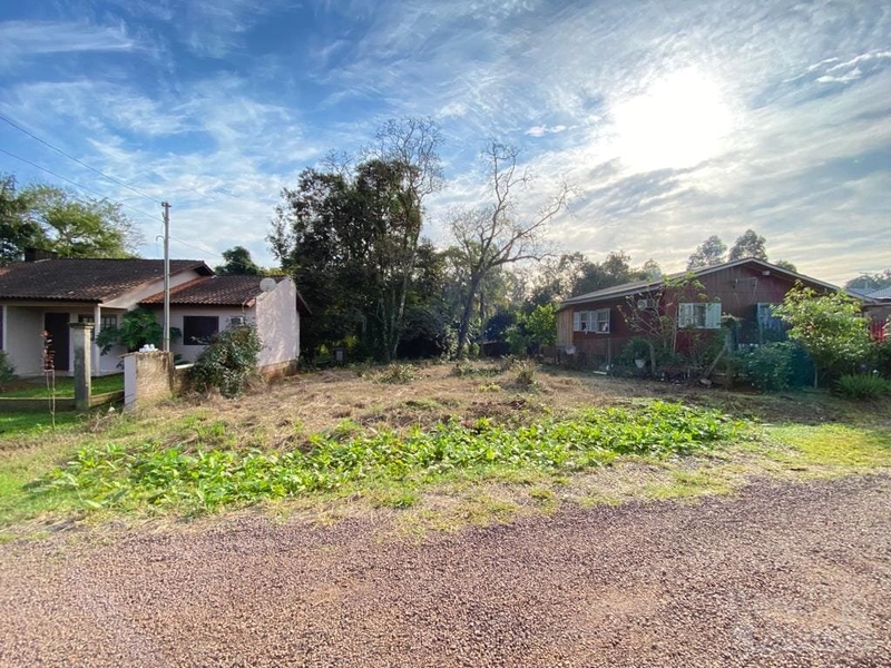 TERRENO: 1ª foto da galeria de imagens do imóvel