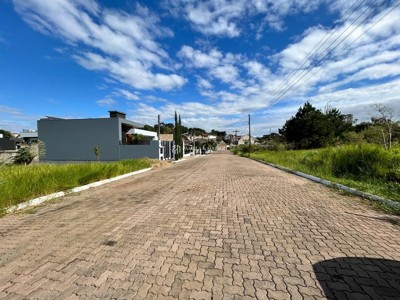 TERRENO: 2ª foto da galeria de imagens do imóvel
