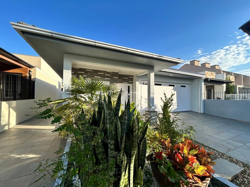 CASA: 4ª foto da galeria de imagens do imóvel